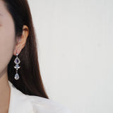 Flower Dance Earrings [The Blooming]