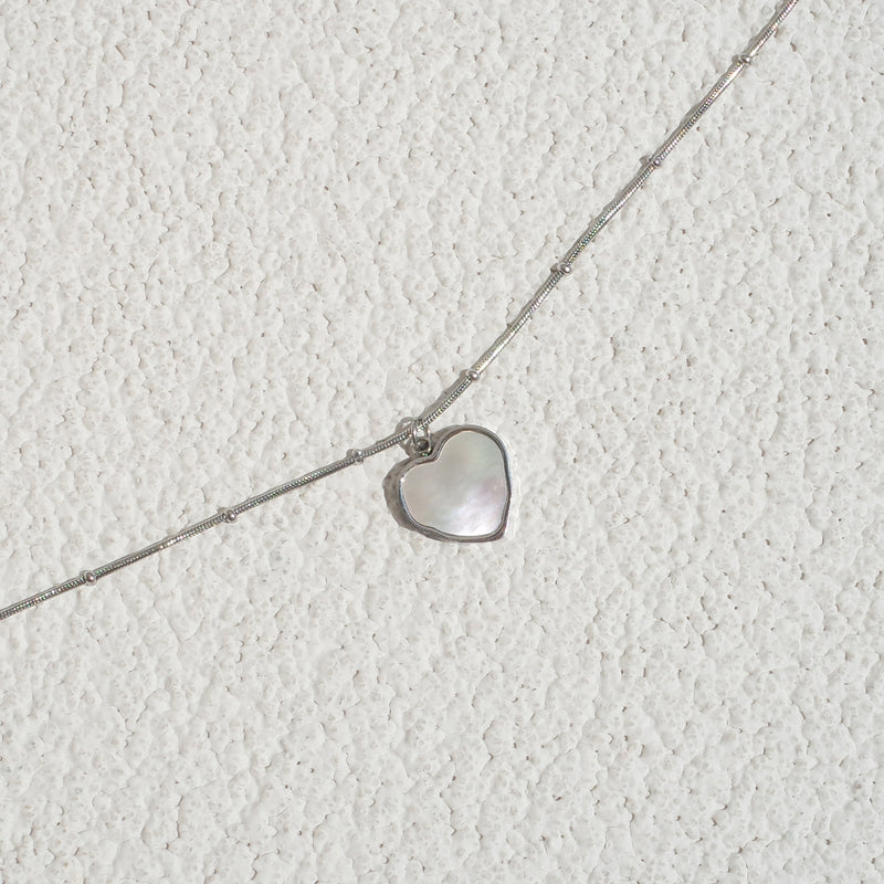 Tattoo Urban Radiance Seashell Heart Necklace [Waterproof]