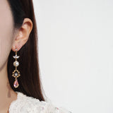 The Epilogue Of Spring Earrings [Flower Shower]