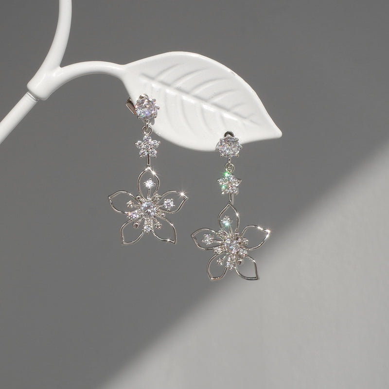 Footsteps Of Spring Earrings [Two-two]