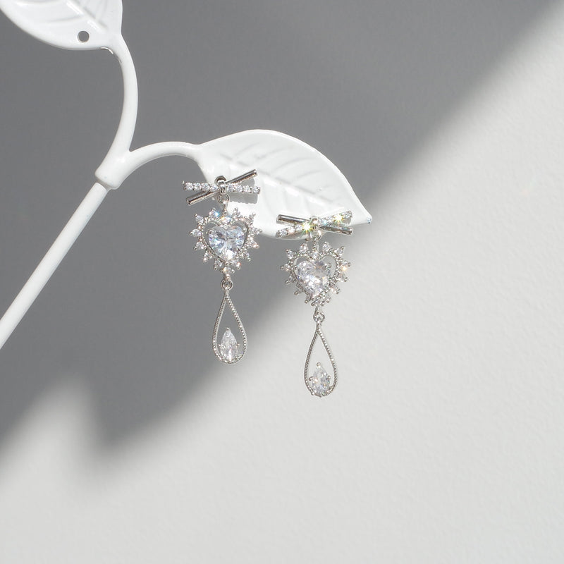 Sparkle And Shine Love Earrings [Two-two]